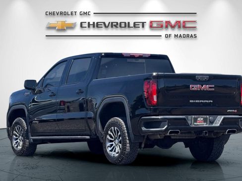 Used 2023 GMC Sierra 1500 AT4 w/ AT4 Premium Package AWD/4WD image 5