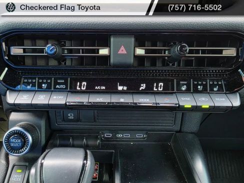 Used 2025 Toyota Land Cruiser w/ Premium Package image 17