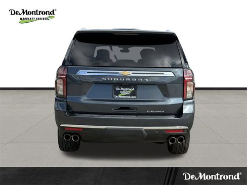 Used 2021 Chevrolet Suburban Premier w/ Premium Package image 6