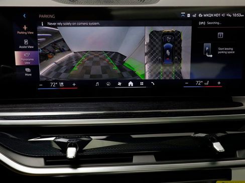 New 2026 BMW X6 xDrive40i w/ Climate Comfort Package image 11