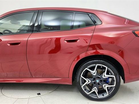 Used 2025 BMW X2 M35i image 11