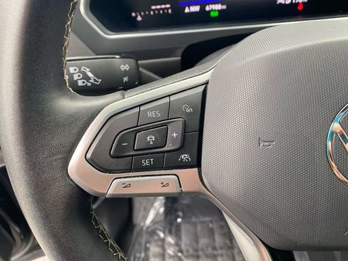 Used 2023 Volkswagen Tiguan SE FWD image 21
