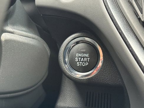 Certified 2025 Subaru Crosstrek 2.5i Limited w/ Crosstrek Mirror Package image 26