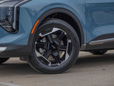 Certified 2026 Kia Sportage S image 2