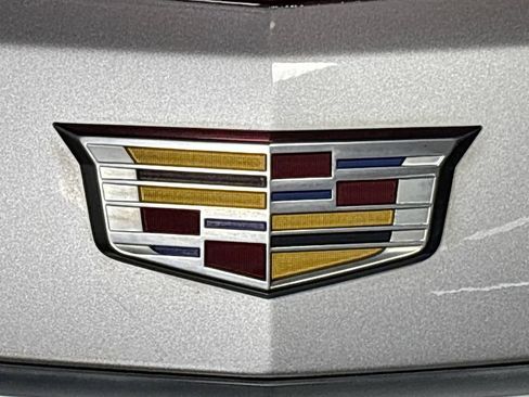 Used 2017 Cadillac XTS Luxury image 24