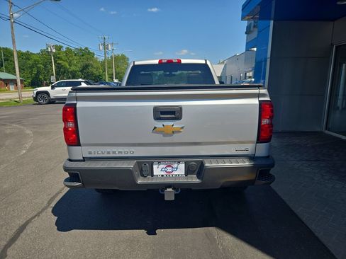 Used 2018 Chevrolet Silverado 1500 W/T w/ WT Convenience Package AWD/4WD image 5