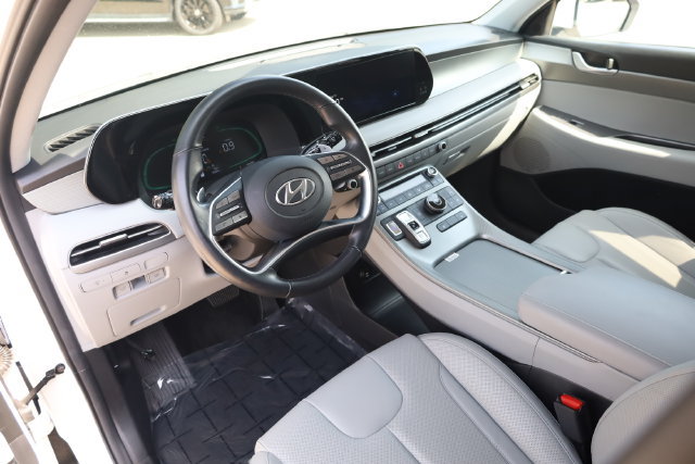 Used 2024 Hyundai Palisade SEL FWD image 9