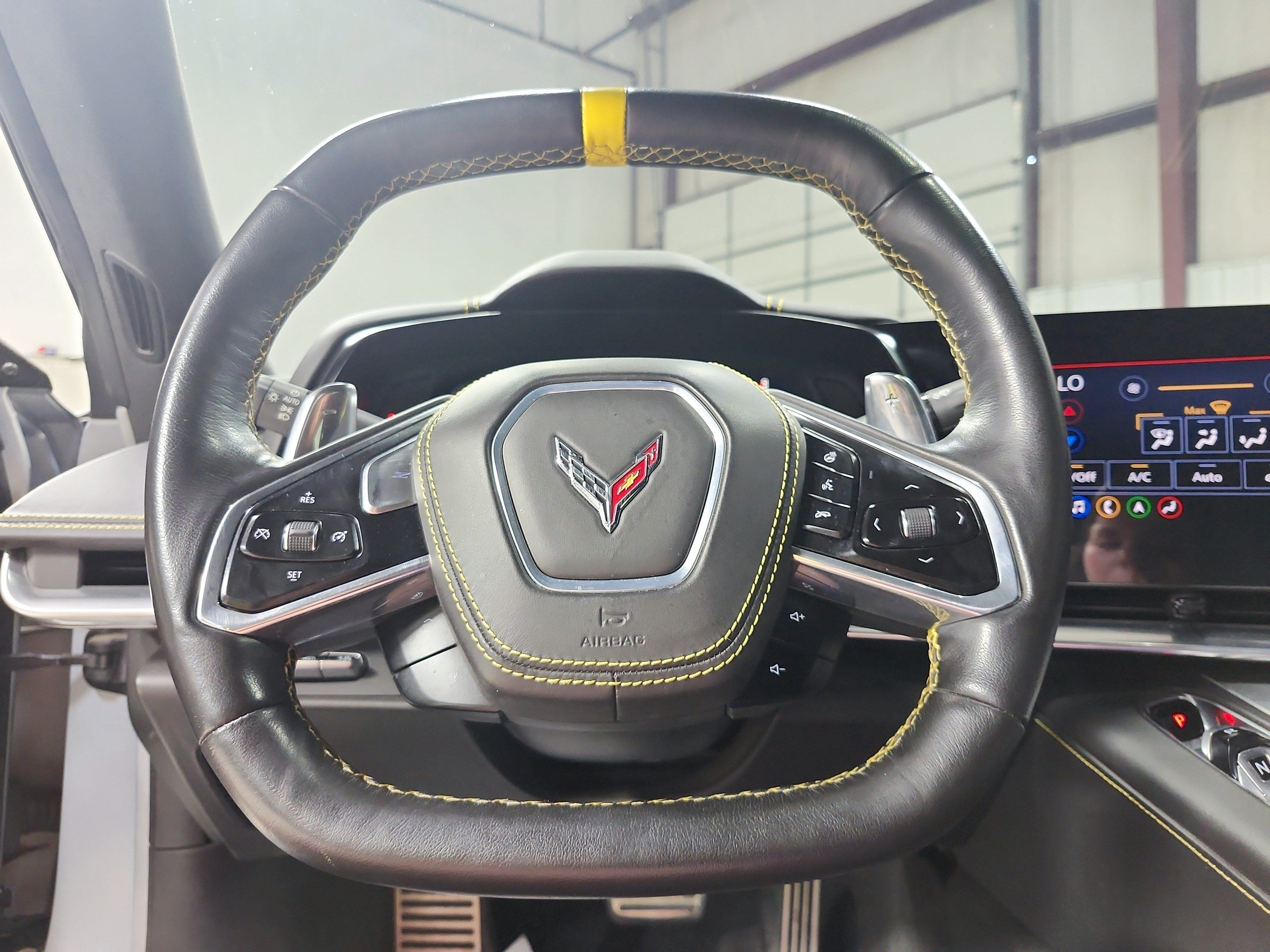 Used 2021 Chevrolet Corvette Stingray Premium Cpe w/ Z51 Performance Package RWD image 21