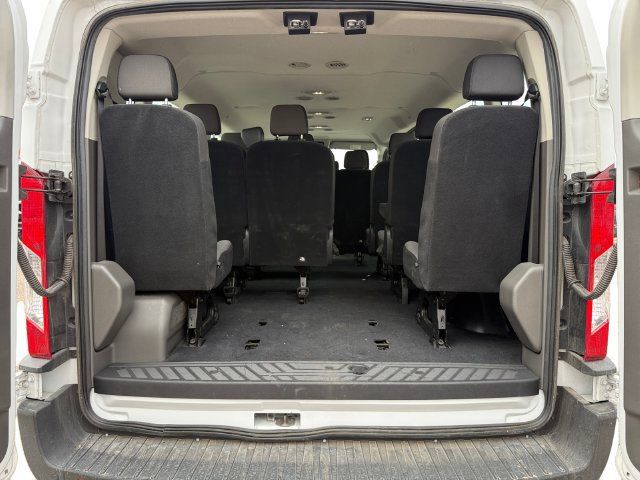 Used 2024 Ford Transit 350 XLT RWD image 23
