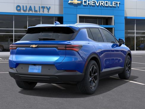 New 2026 Chevrolet Equinox EV LT FWD image 4