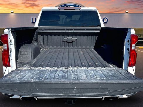Used 2023 Chevrolet Silverado 1500 RST AWD/4WD image 18