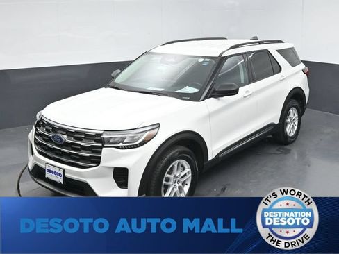 Certified 2025 Ford Explorer Active AWD/4WD image 41
