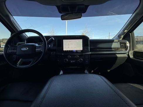 Used 2023 Ford F250 Lariat w/ Black Appearance Package image 29