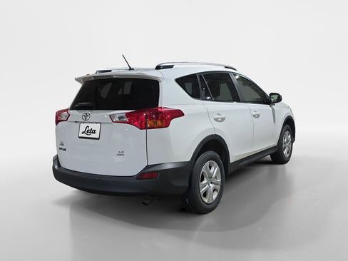 Used 2015 Toyota RAV4 LE AWD/4WD image 4