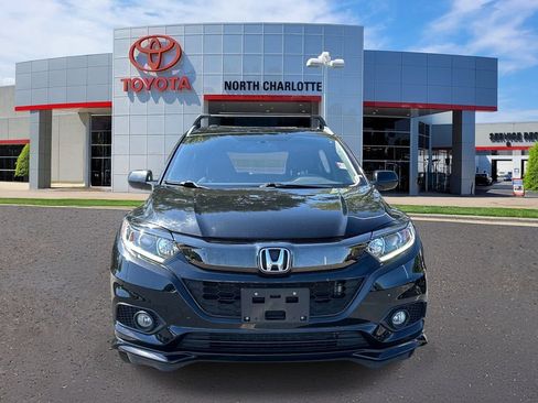 Used 2022 Honda HR-V Sport image 3