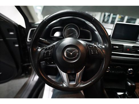 Used 2014 MAZDA MAZDA3 i Grand Touring image 19