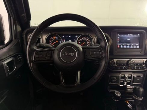 Used 2021 Jeep Wrangler Unlimited Sport image 20