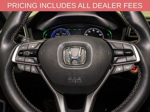 Used 2022 Honda Insight Touring image 18