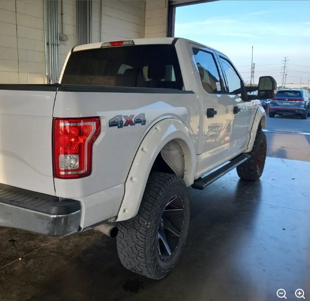 Used 2017 Ford F150 XLT AWD/4WD image 6