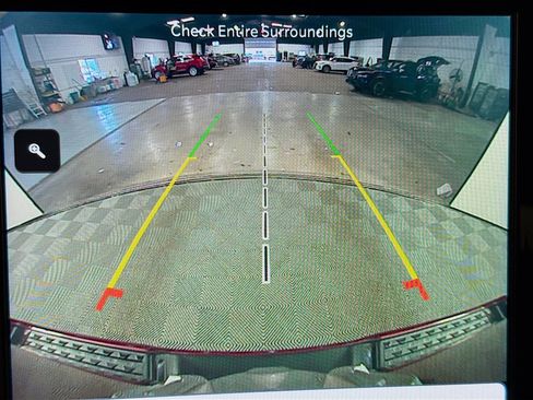 Used 2022 RAM 1500 Limited w/ Body Color Bumper Group AWD/4WD image 18