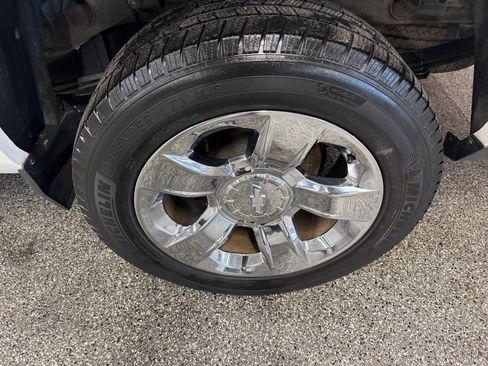 Used 2018 Chevrolet Silverado 1500 LTZ w/ Sport Package image 15