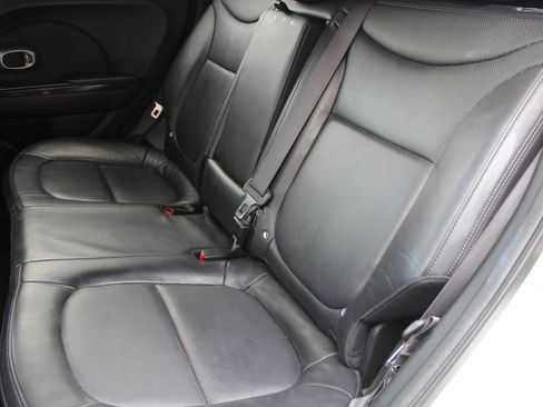 Used 2015 Kia Soul ! w/ Sun & Sound Package image 13