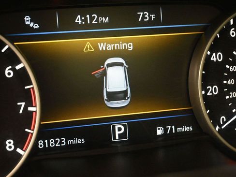 Used 2017 Nissan Murano Platinum w/ Platinum Technology Package AWD/4WD image 3