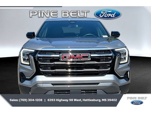 Used 2025 GMC Terrain Elevation FWD image 3