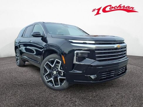 New 2026 Chevrolet Traverse High Country w/ LPO, Floor Liner Package image 1