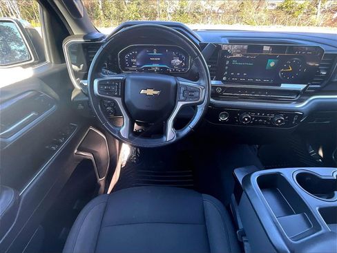 Certified 2022 Chevrolet Silverado 1500 LT image 12