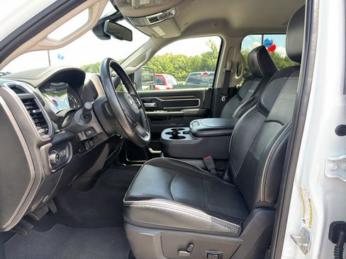 Used 2024 RAM 2500 Laramie AWD/4WD image 22