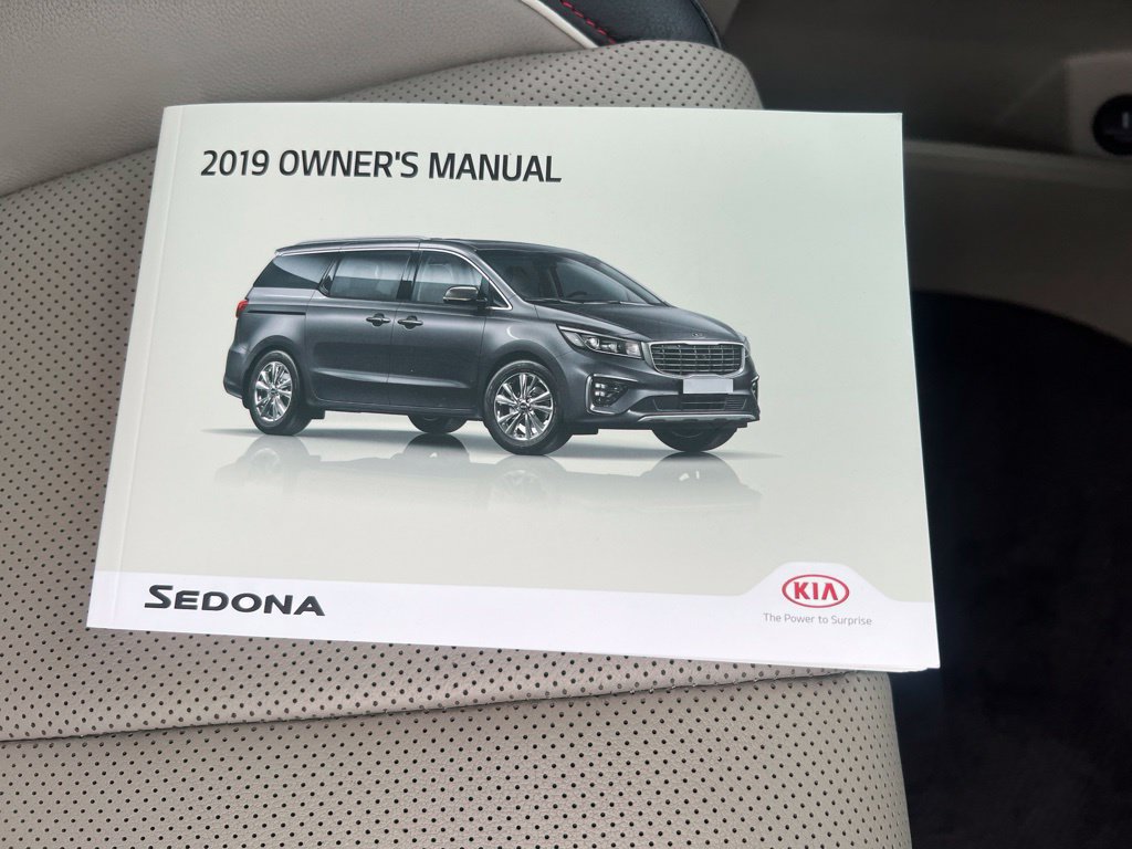 Used 2019 Kia Sedona EX FWD image 24