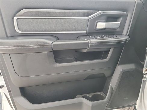 Used 2021 RAM 2500 Big Horn w/ Night Edition image 31