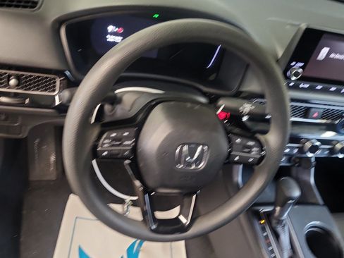 Used 2023 Honda Civic LX image 8