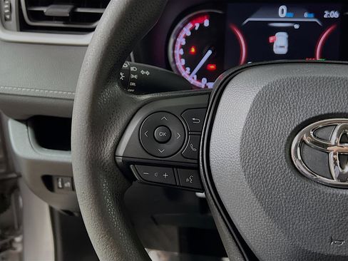 Used 2023 Toyota RAV4 LE image 18