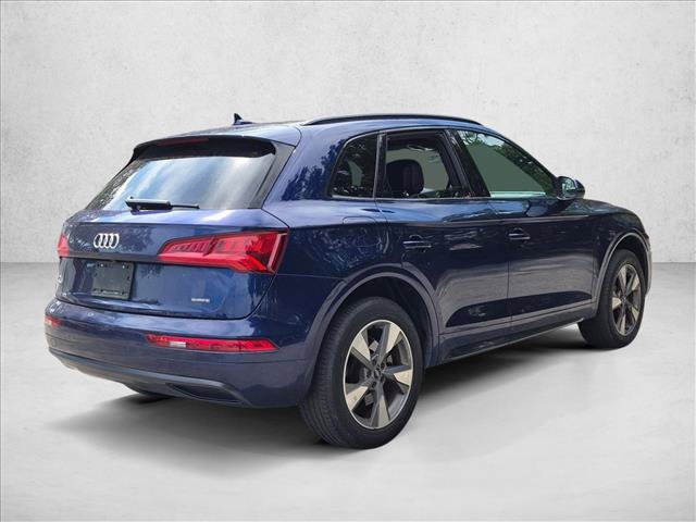 Used 2020 Audi Q5 2.0T Premium w/ Titanium Sport Package AWD/4WD image 5