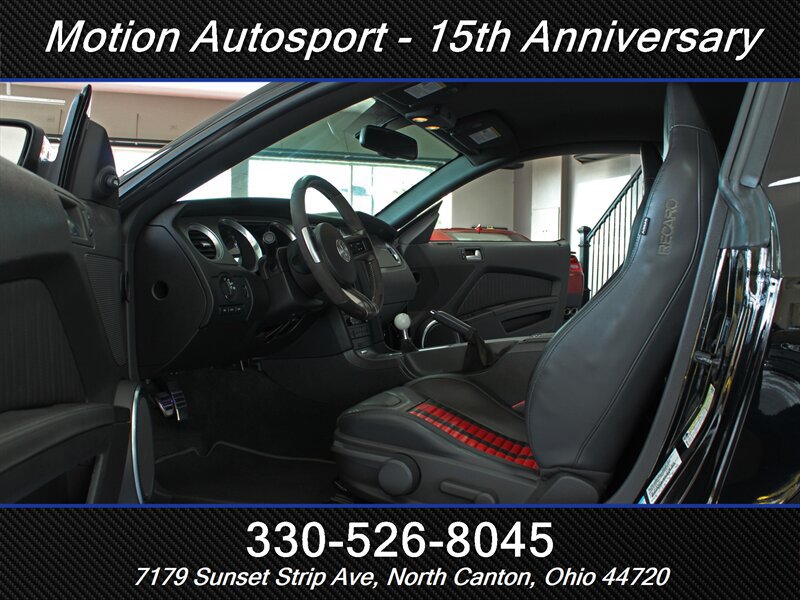 Used 2012 Ford Mustang Shelby GT500 w/ SVT Performance Pkg RWD image 12