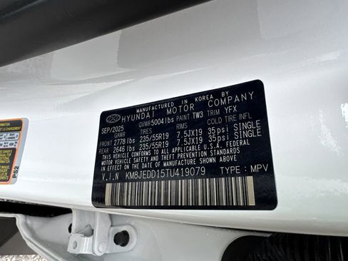 New 2026 Hyundai Tucson Limited image 24