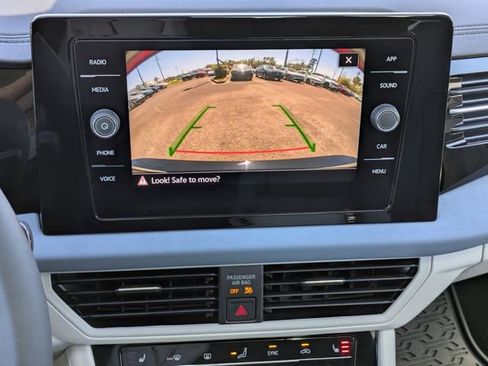 New 2026 Volkswagen Jetta SE FWD image 22