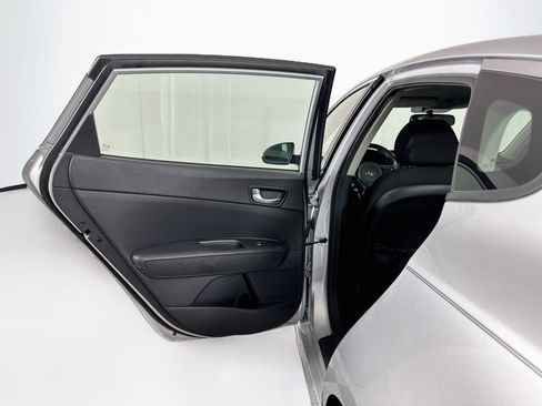 Used 2016 Kia Optima LX FWD image 25