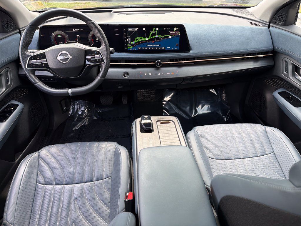 Used 2024 Nissan Ariya AWD image 15