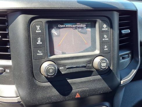 Used 2024 RAM 2500 Tradesman w/ Chrome Appearance Group AWD/4WD image 25