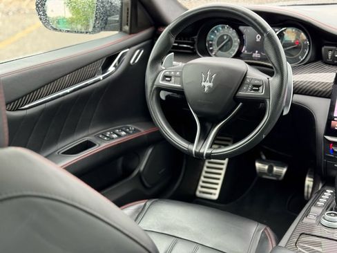 Used 2021 Maserati Quattroporte S GranSport Q4 image 16