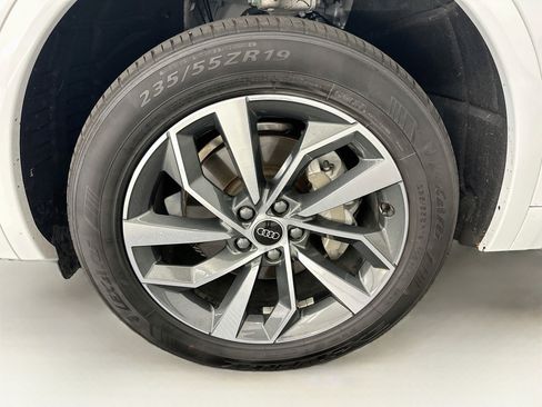 Used 2023 Audi Q5 2.0T Premium w/ Convenience Package AWD/4WD image 37