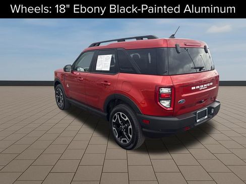Used 2023 Ford Bronco Sport Outer Banks w/ Tech Package AWD/4WD image 5