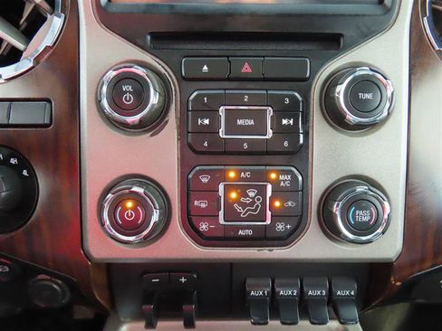 Used 2016 Ford F450 Lariat w/ Lariat Ultimate Package image 29