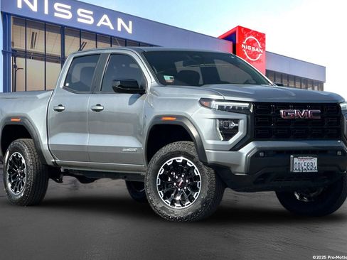 Used 2024 GMC Canyon Elevation w/ Convenience Package RWD image 1
