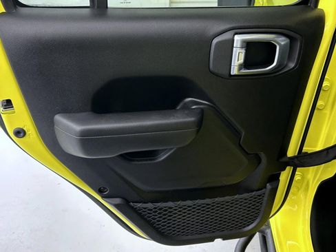 Certified 2024 Jeep Wrangler Willys image 20