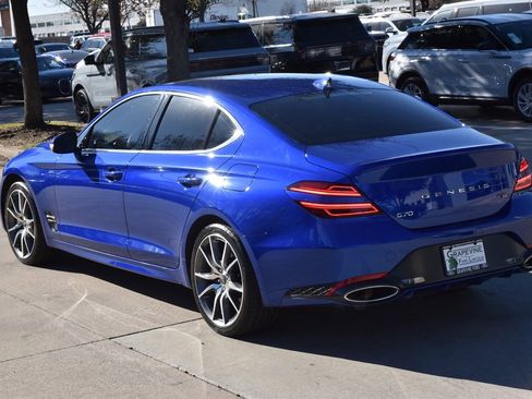 Used 2023 Genesis G70 3.3T image 10