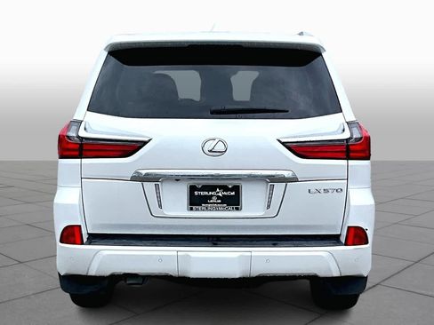 Used 2020 Lexus LX 570 4WD w/ Luxury Package image 5